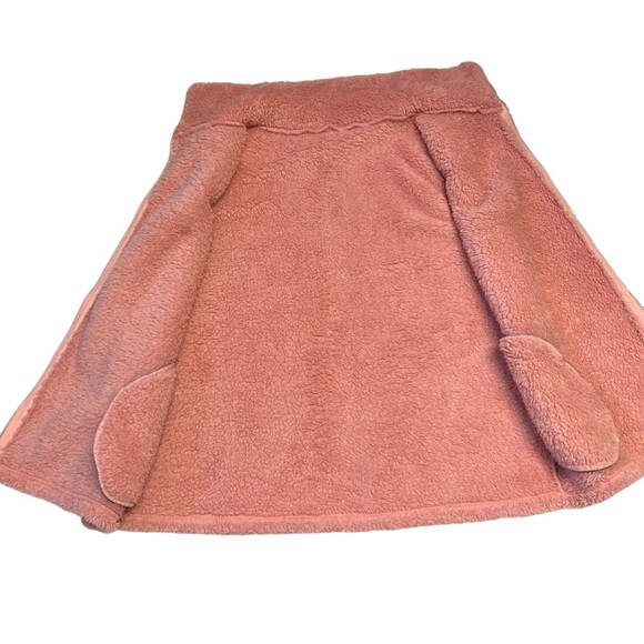 Women’s Fuzzy Soft Sherpa Vest Sz. LG - Picture 3 of 6